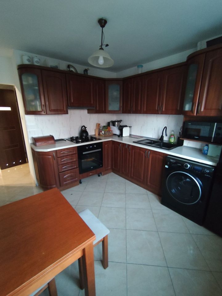 Mieszkanie 3-pokojowe Drogosze. Zdjęcie 4