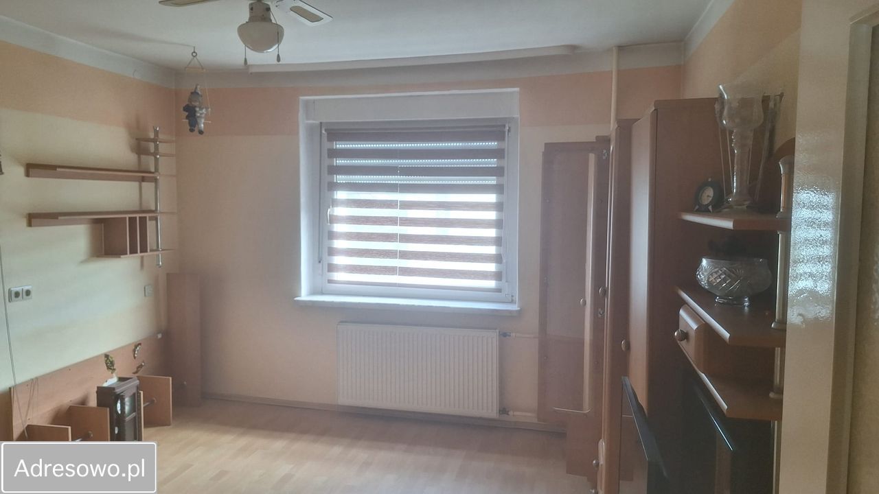 dom wolnostojący, 5 pokoi Rozmierka, ul. Powstańców Śląskich. Zdjęcie 13