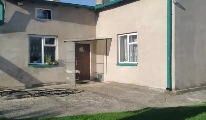 dom wolnostojący, 2 pokoje Gucin
