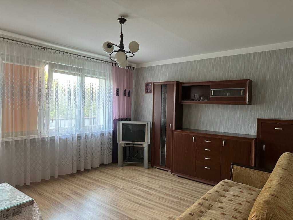 Mieszkanie 3-pokojowe Ożarów. Zdjęcie 3