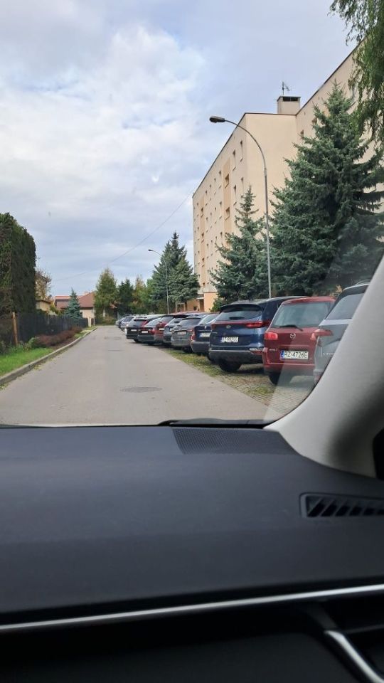 Mieszkanie 3-pokojowe Rzeszów, ul. Klonowa. Zdjęcie 3