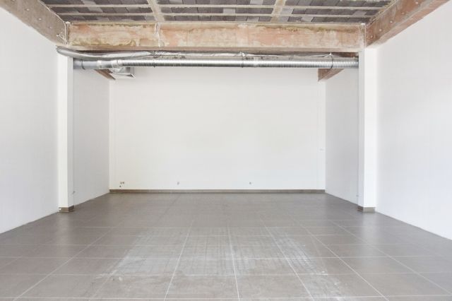 Lokal Łódź Polesie, al. Włókniarzy. Zdjęcie 2