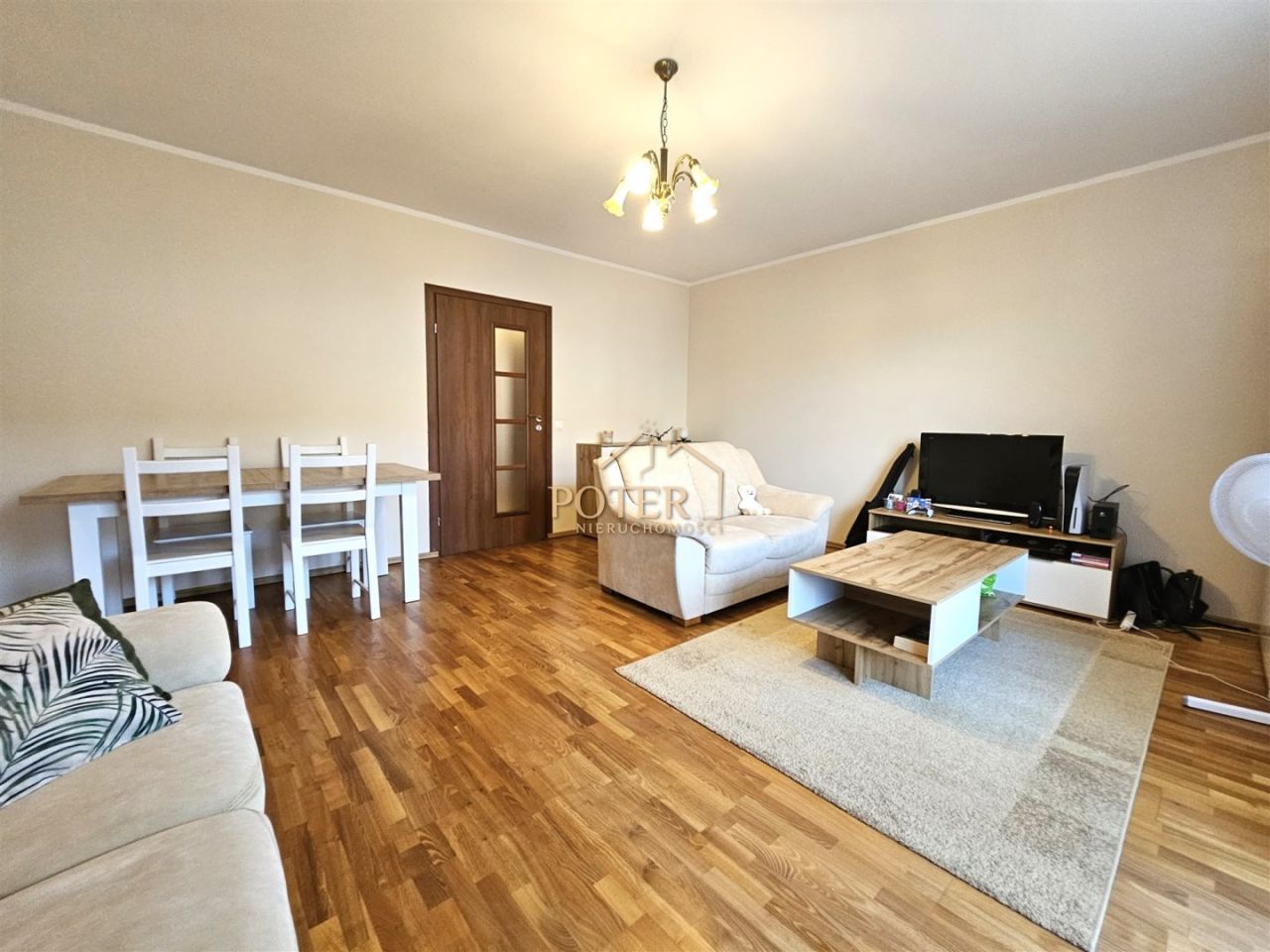 Mieszkanie 3-pokojowe Wrocław Krzyki, ul. gen. Stanisława Maczka. Zdjęcie 3