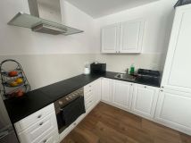 Mieszkanie 2-pokojowe Łomianki. Zdjęcie 3