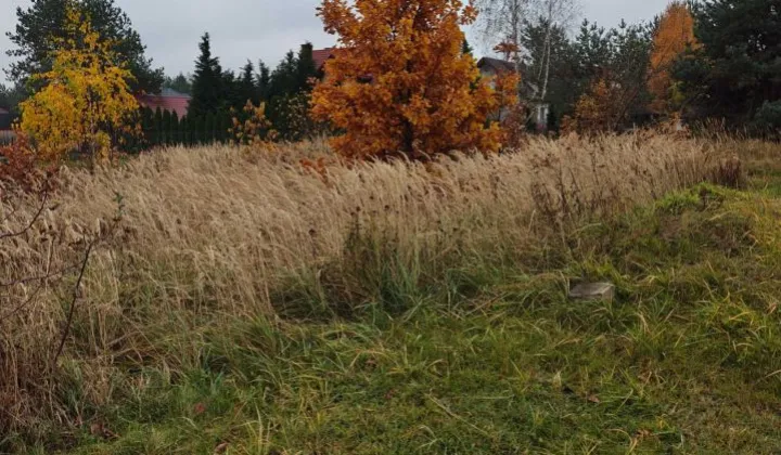 Działka budowlana Biała Podlaska Pieńki, ul. Jaskółcza