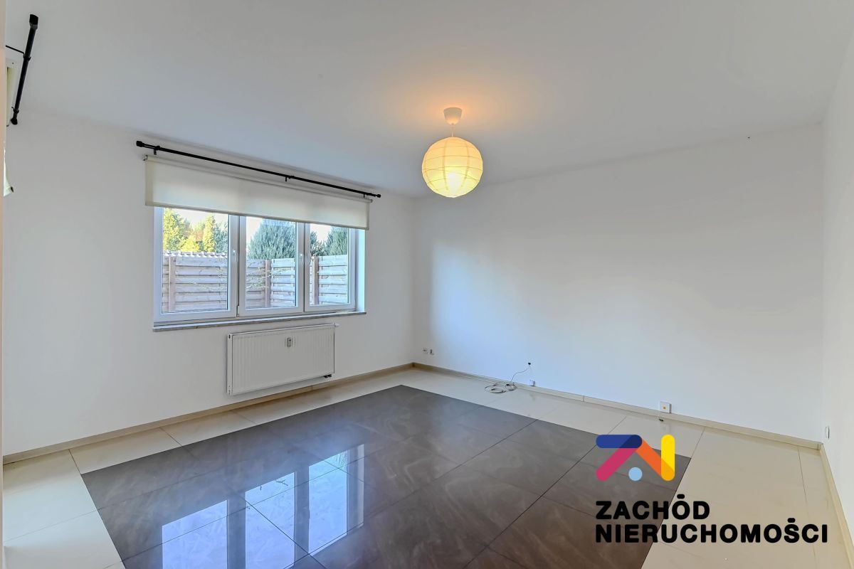 Mieszkanie 3-pokojowe Zielona Góra, ul. Jerzego Waszczyka. Zdjęcie 4