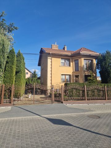 dom wolnostojący, 4 pokoje Zamość Nowe Miasto, ul. Weteranów. Zdjęcie 1