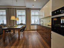 Mieszkanie 3-pokojowe Świdnica Centrum, ul. Długa. Zdjęcie 2