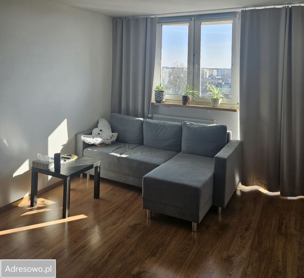 Mieszkanie 2-pokojowe Warszawa Ursus, ul. Rakietników. Zdjęcie 1