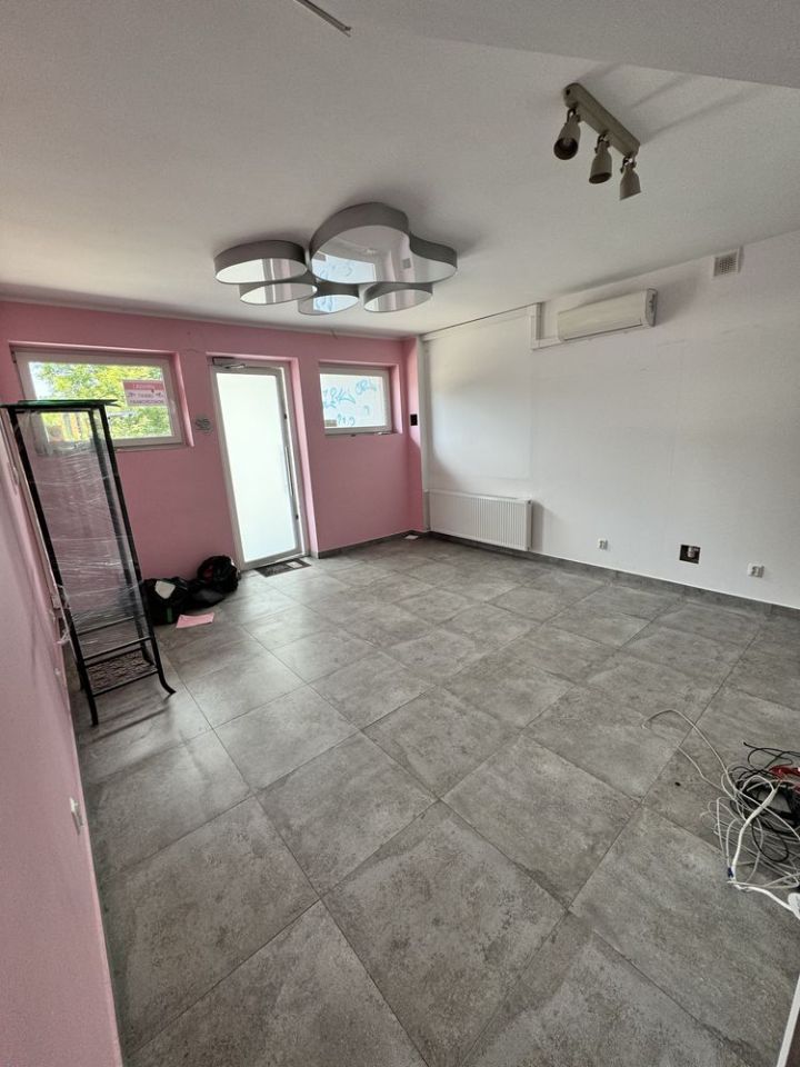 Lokal Świdnik, ul. gen. L. Okulickiego. Zdjęcie 2