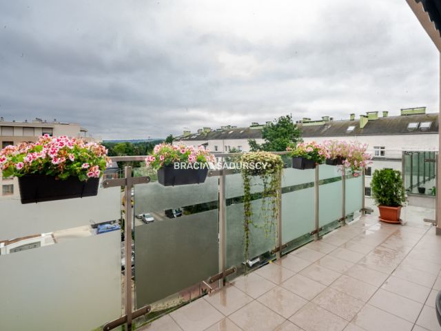 Mieszkanie 2-pokojowe Kraków Dębniki, ul. Krokusowa. Zdjęcie 16