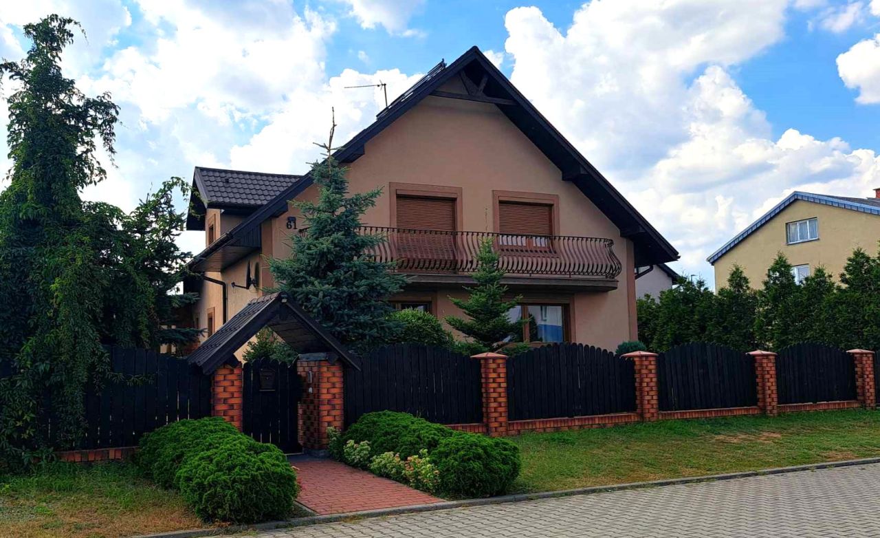 dom wolnostojący Turek, ul. Ignacego Paderewskiego. Zdjęcie 2