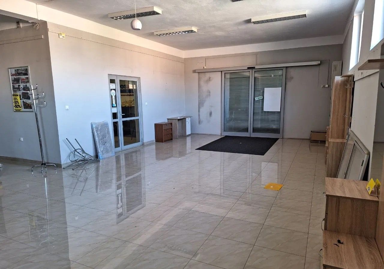 Lokal Tarnobrzeg, ul. Henryka Sienkiewicza. Zdjęcie 17