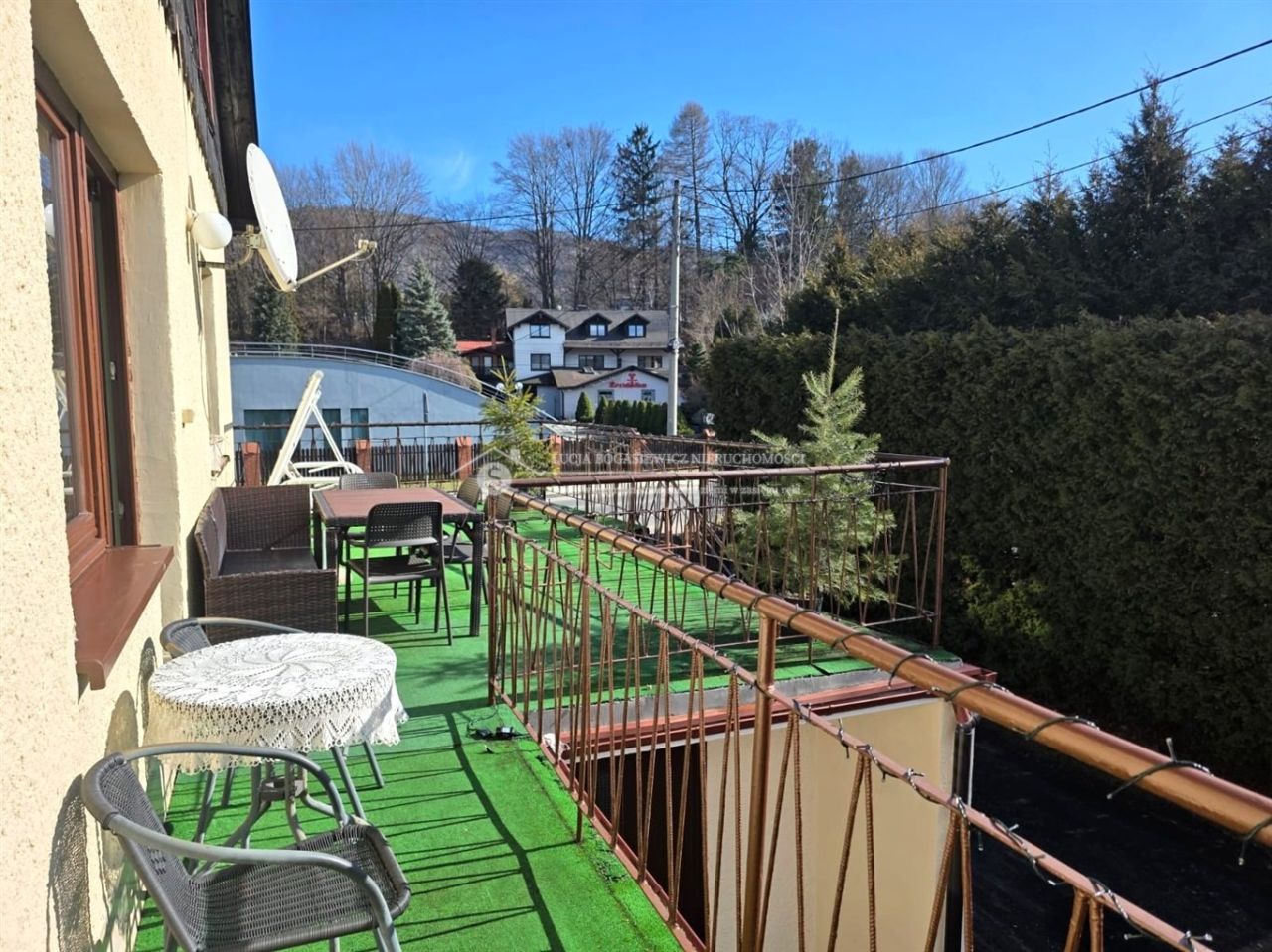 dom wolnostojący, 11 pokoi Ustroń. Zdjęcie 19