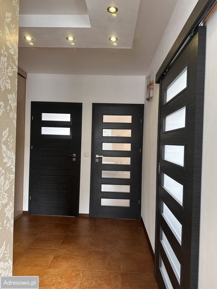 Mieszkanie 3-pokojowe Jelenia Góra Centrum, ul. 1 Maja. Zdjęcie 11