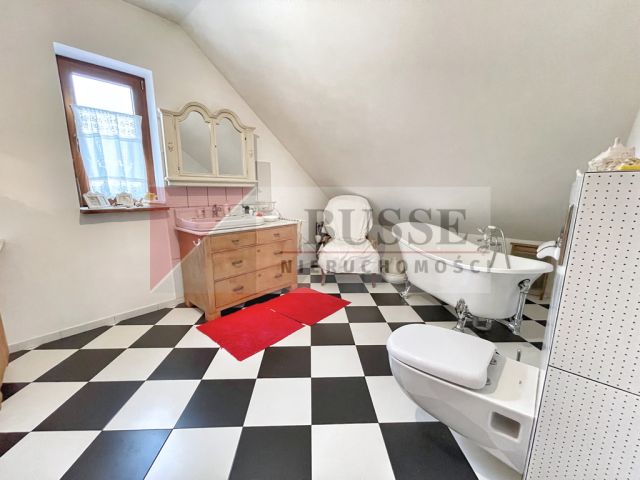 dom wolnostojący, 7 pokoi Trzeszczyn. Zdjęcie 16