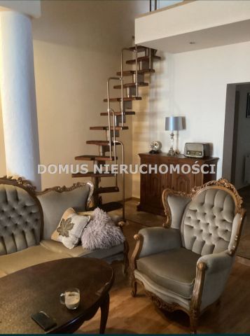 dom wolnostojący, 5 pokoi Piotrków Trybunalski. Zdjęcie 2