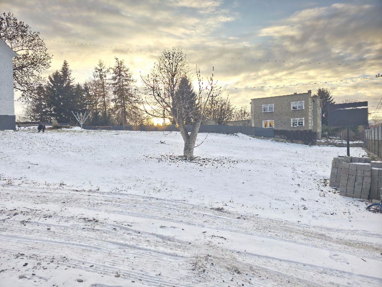 dom wolnostojący, 10 pokoi Stoszowice. Zdjęcie 10