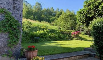 dom wolnostojący, 6 pokoi Kamienna Góra Daleszów Górny, ul. Wiejska