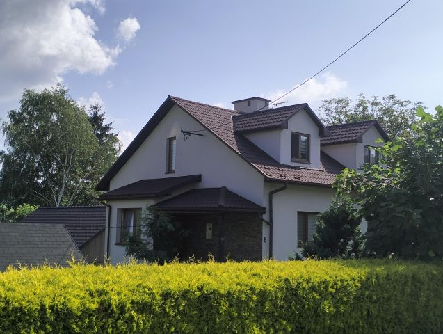 dom wolnostojący, 5 pokoi Lutcza Granica. Zdjęcie 1