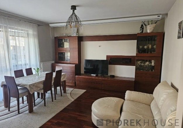 Mieszkanie 4-pokojowe Warszawa Wola, ul. Jana Olbrachta. Zdjęcie 1