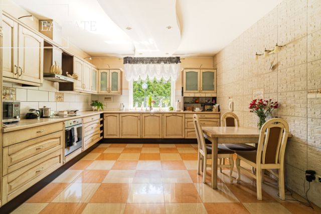 dom wolnostojący, 9 pokoi Tuchom, ul. Tęczowa. Zdjęcie 11