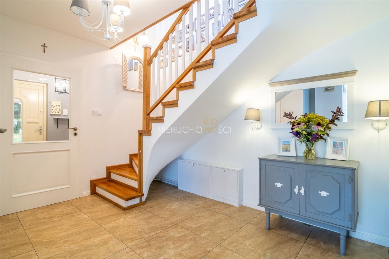 dom wolnostojący, 5 pokoi Wołów. Zdjęcie 5