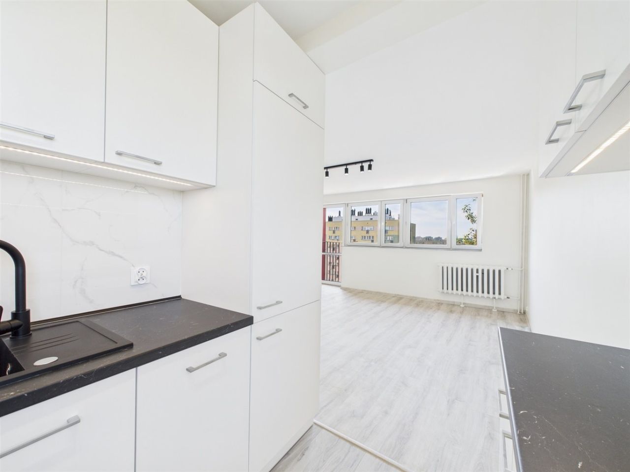 Mieszkanie 2-pokojowe Dąbrowa Górnicza Reden , ul. Mikołaja Kopernika. Zdjęcie 8