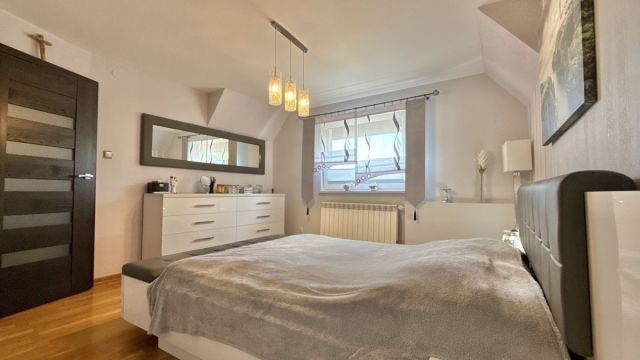 dom wolnostojący, 4 pokoje Zawiercie. Zdjęcie 10