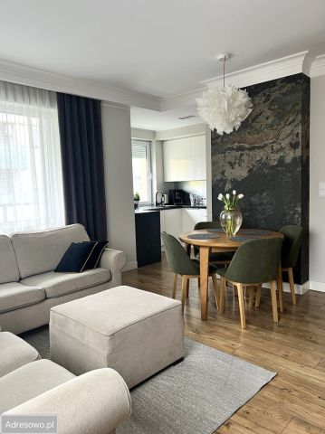 Mieszkanie 3-pokojowe Poznań Winogrady, os. Zwycięstwa. Zdjęcie 1