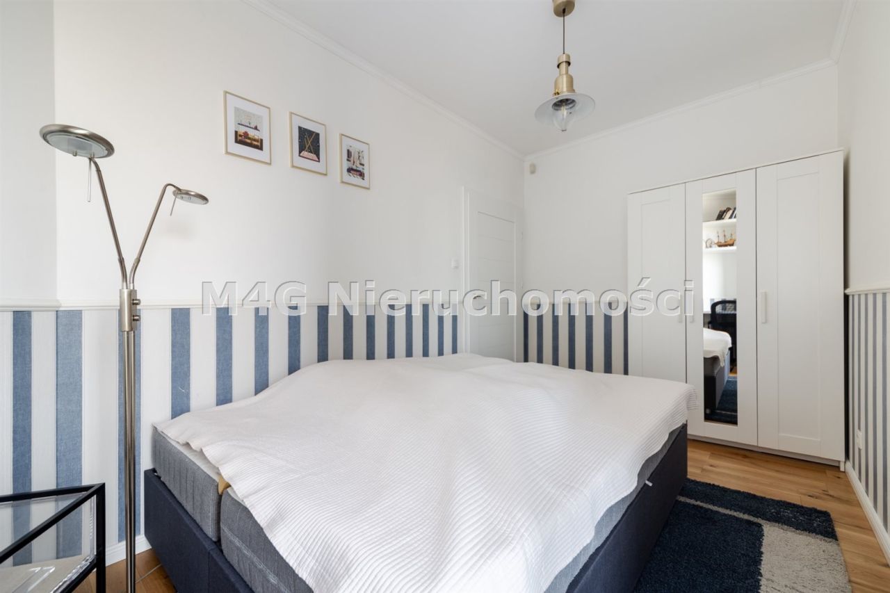 Mieszkanie 3-pokojowe Gdynia Śródmieście. Zdjęcie 11