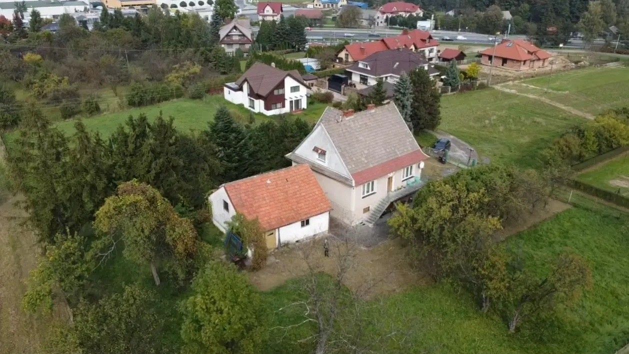 Dom Jawornik, Jaśminowa 8