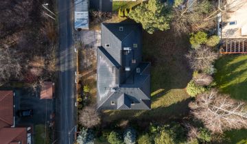 dom wolnostojący, 6 pokoi Komorów, ul. Polna