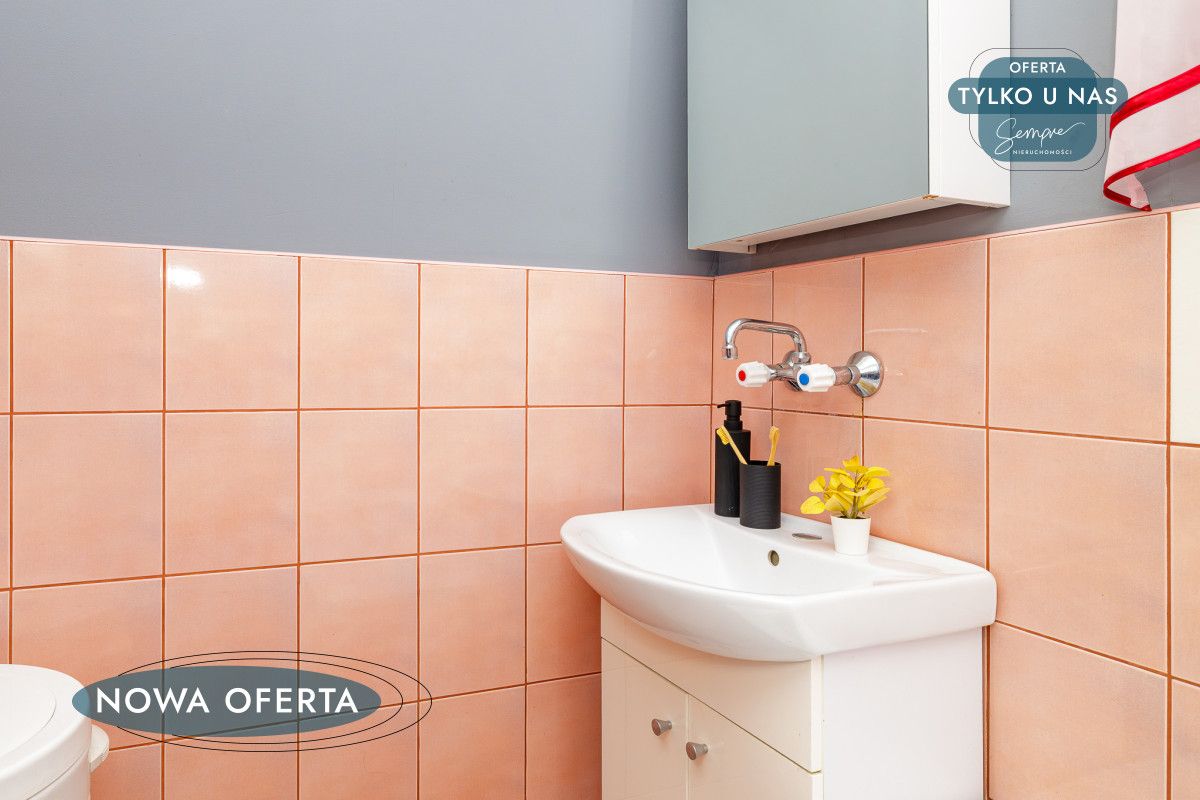 dom wolnostojący, 2 pokoje Morawki. Zdjęcie 19