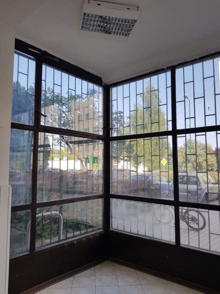 Lokal Kraków Podgórze, ul. ks. Wincentego Turka. Zdjęcie 2