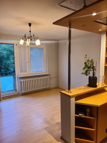 Mieszkanie 1-pokojowe Warszawa Ursynów, ul. Stanisława Herbsta. Zdjęcie 1