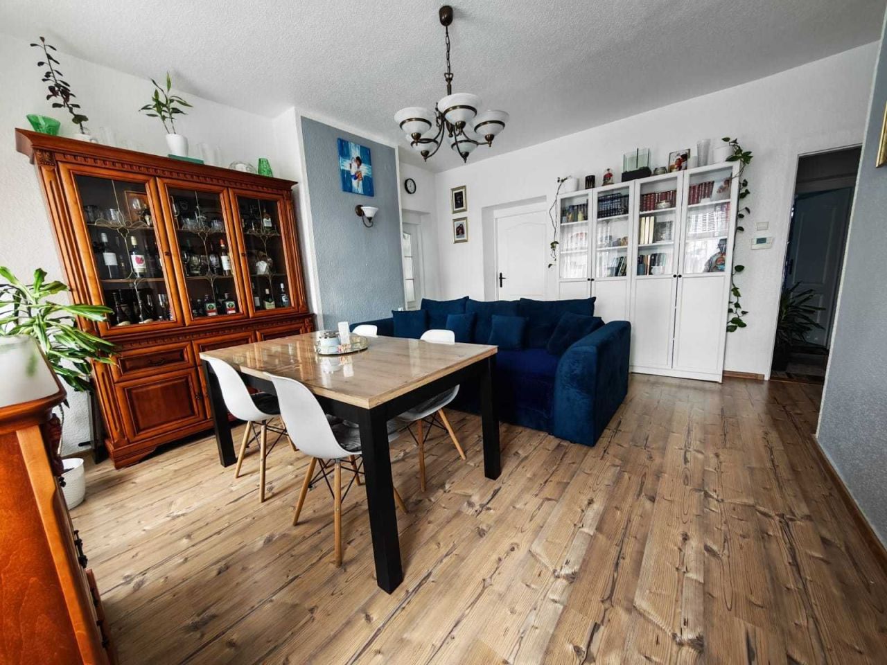 Mieszkanie 4-pokojowe Chróścice. Zdjęcie 1