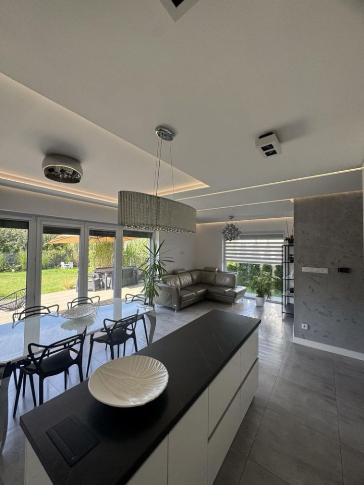 dom szeregowy, 4 pokoje Świdnik. Zdjęcie 3