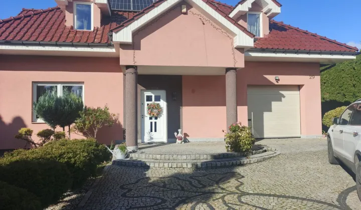 dom wolnostojący, 5 pokoi Henryków, ul. Wrocławska