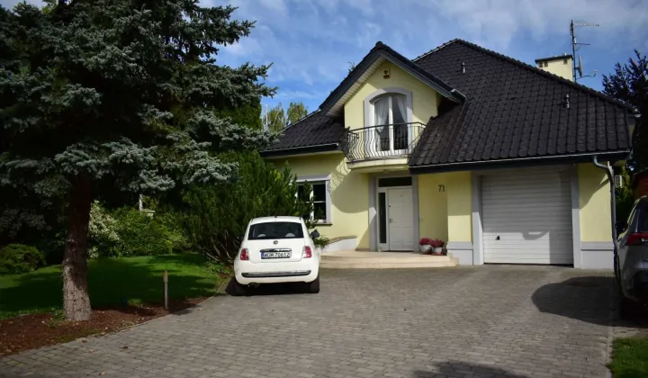 dom wolnostojący Pęcice