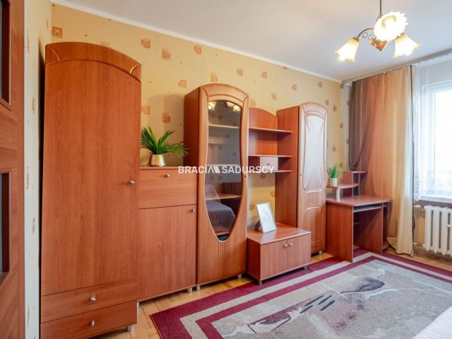 Mieszkanie 3-pokojowe Kraków Czyżyny, os. Dywizjonu 303. Zdjęcie 31