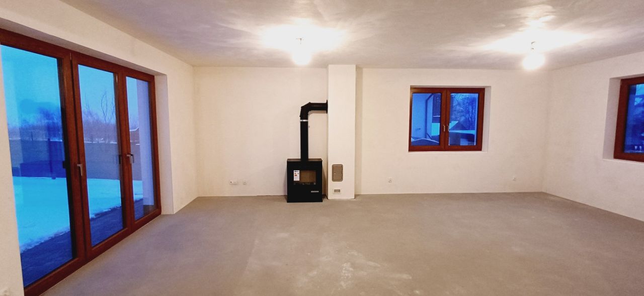 dom wolnostojący, 4 pokoje Szyce. Zdjęcie 2