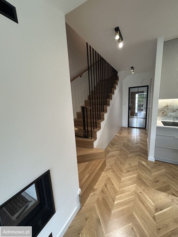 bliźniak, 6 pokoi Dąbrowica. Zdjęcie 18