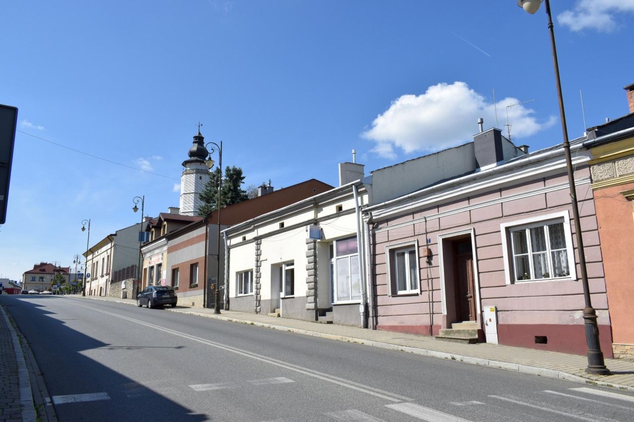 dom szeregowy, 6 pokoi Biecz, ul. Grodzka. Zdjęcie 2