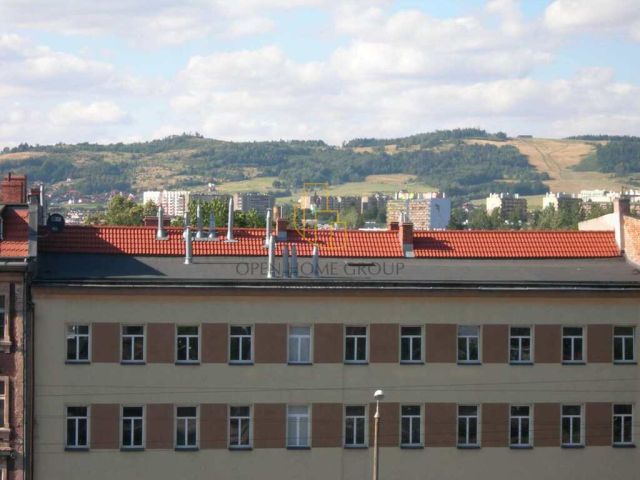 Mieszkanie 2-pokojowe Jelenia Góra Centrum, ul. Wincentego Pola. Zdjęcie 1