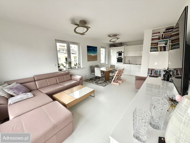 Mieszkanie 3-pokojowe Opole Zaodrze, ul. Szymona Koszyka. Zdjęcie 1