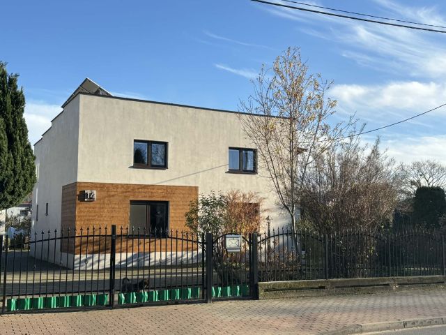 dom wolnostojący, 5 pokoi Rypin, ul. 3 Maja. Zdjęcie 1