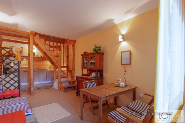 dom szeregowy, 3 pokoje Rożnów. Zdjęcie 1