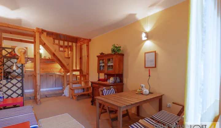 dom szeregowy, 3 pokoje Rożnów