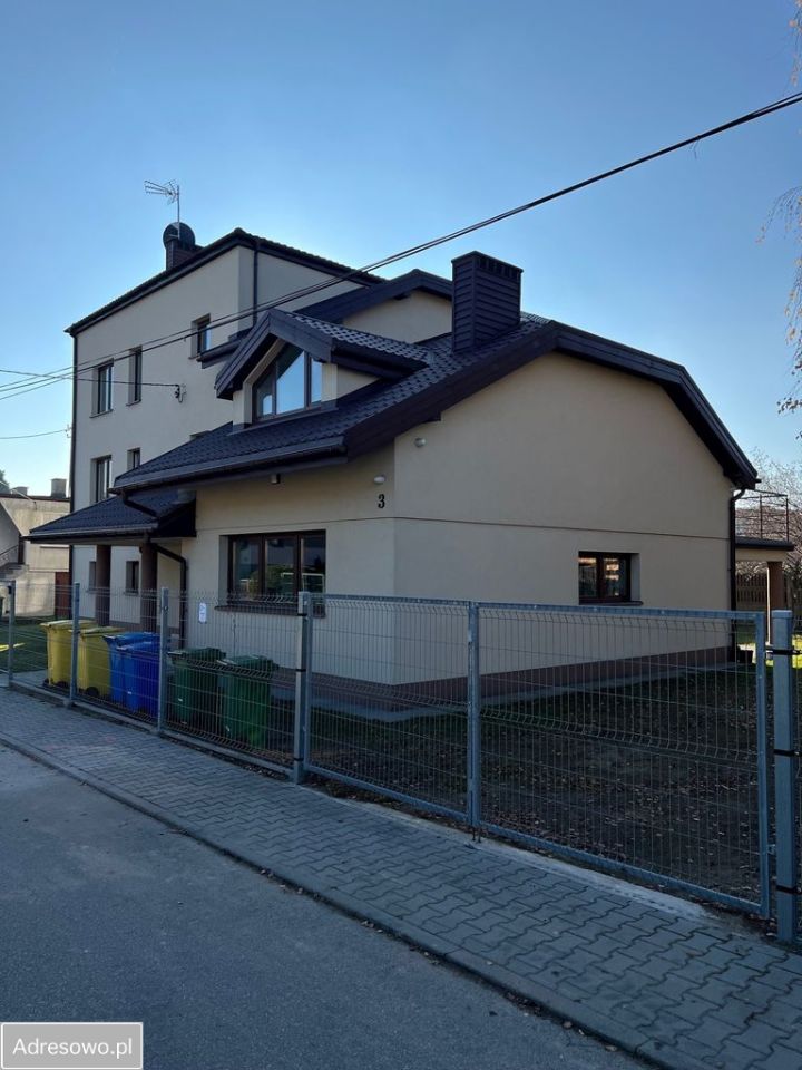 dom wolnostojący, 8 pokoi Pabianice, ul. Jarzębinowa. Zdjęcie 10